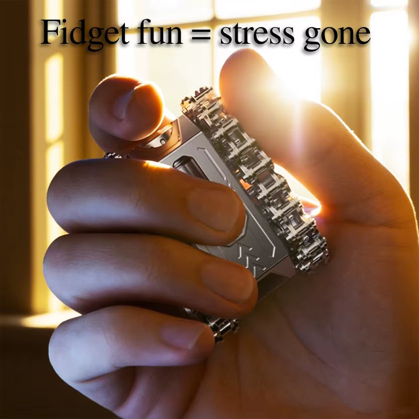 Unleash Your Focus with the Metal Rotating Tank Fidget Toy - A Tactical Stress Relief Spinner and Unique Gift for Military Enthusiasts