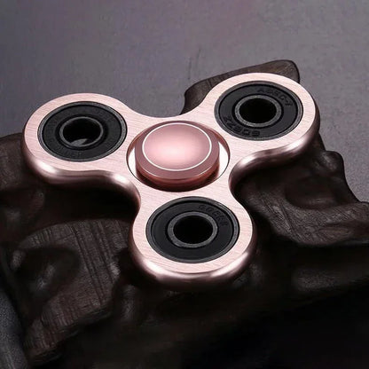 Experience Ultimate Relaxation with the Aluminum Alloy Fidget Spinner - Perfect Stress Relief Toy for All Ages!