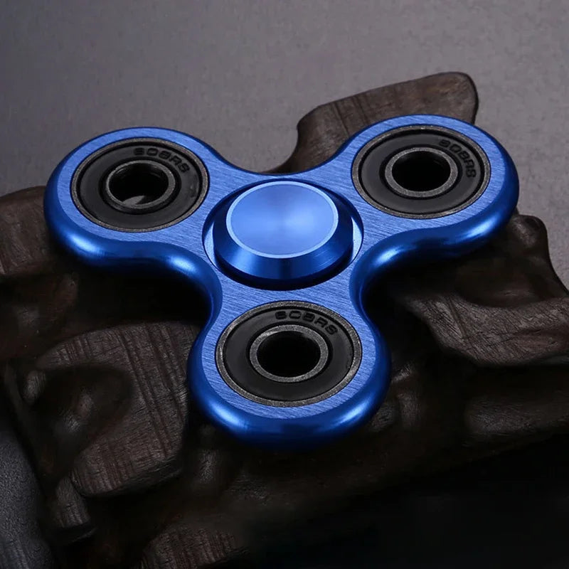 Experience Ultimate Relaxation with the Aluminum Alloy Fidget Spinner - Perfect Stress Relief Toy for All Ages!