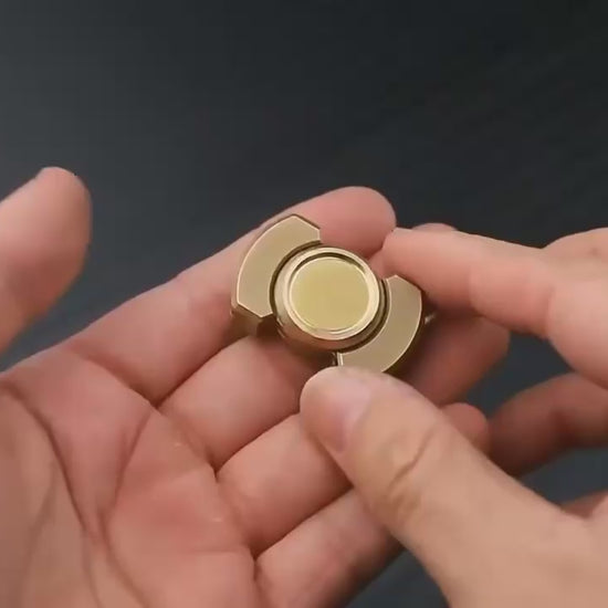 Elevate Your Focus with the Metal Magnetic Slider Hand Spinner - The Ultimate EDC Stress Relief Toy for Adults